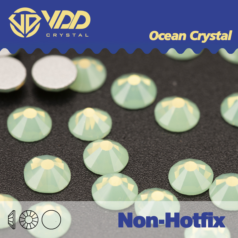 VDD 046 สีเขียวโอปอลคริสตัลสํา - Hotfix Rhinestone Sheet บทวิจารณ์และราคา